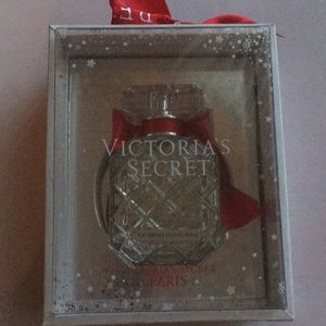 Victoria secret Paris perfume